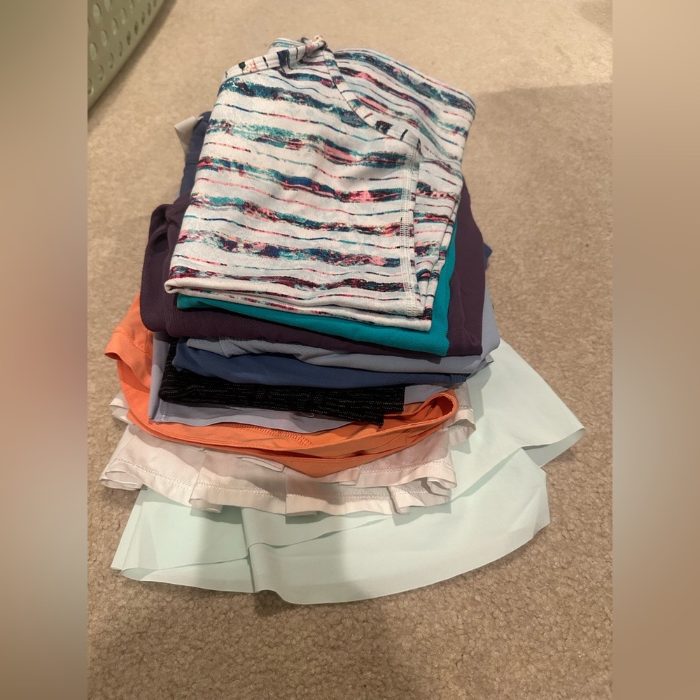 Lot of Athleta Girls and Ivivva clothes, size 8-10